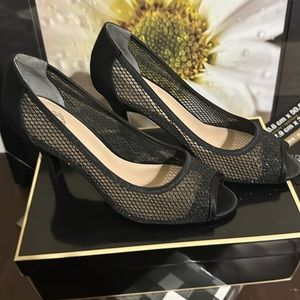 Black heels. New in box, glitzy. Size 8.5 , women’s. I. Miller, beautiful shoes